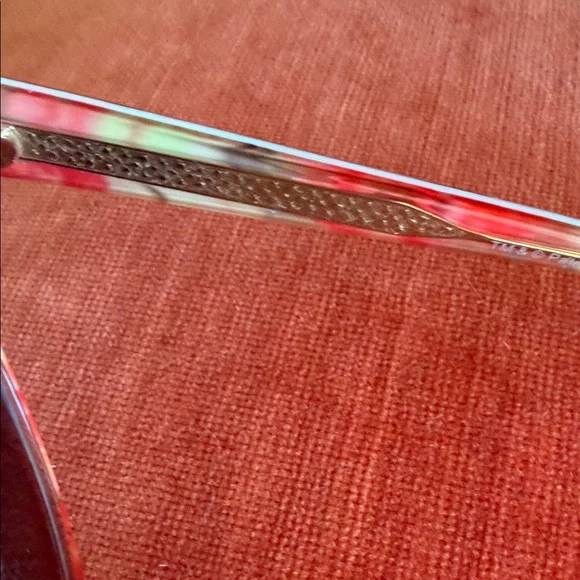 Patricia Nash Red Floral Sunglasses - Picture 5 of 5